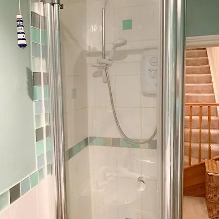 Apartamento 3 Bedroom House With Free Parking Bristol